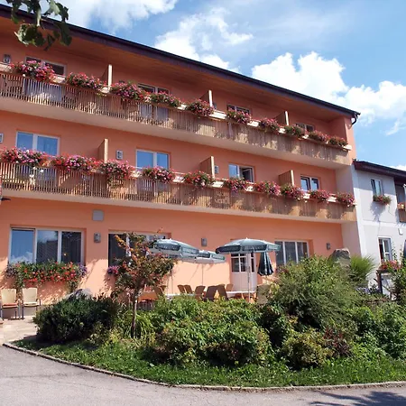 Ferienzimmer Paunger Hotel 3*