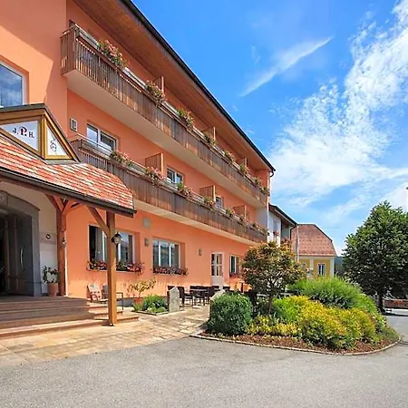 Ferienzimmer Paunger Hotel 3*